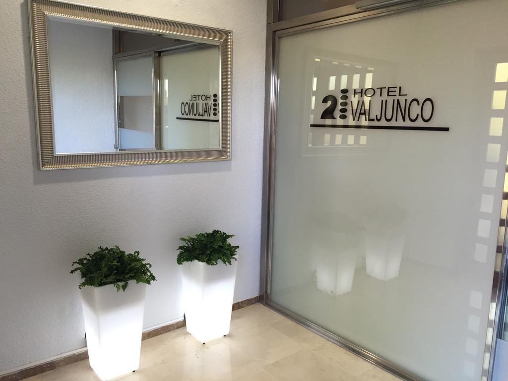 Hotel Valjunco Valencia de Don Juan Exterior foto